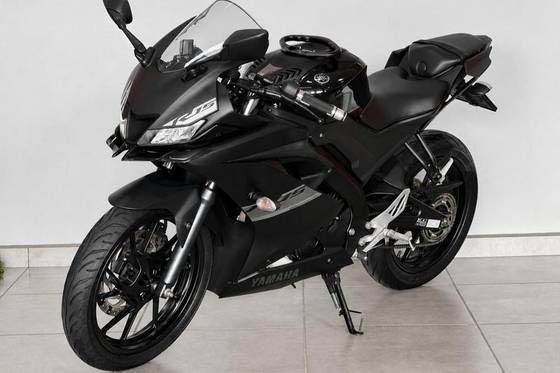 YAMAHA YZF R15 